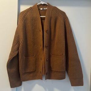 Uniqlo tan cardigan